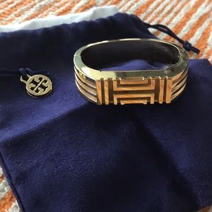 Tory Burch FitBit Bracelet in gold